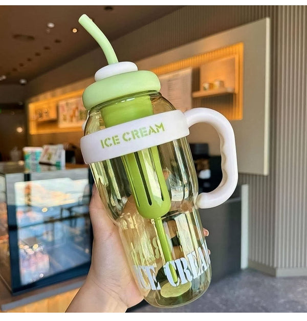 Ice cream theme sipper bottle