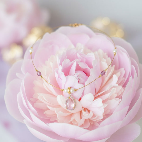 Invisible Chain with Diamond