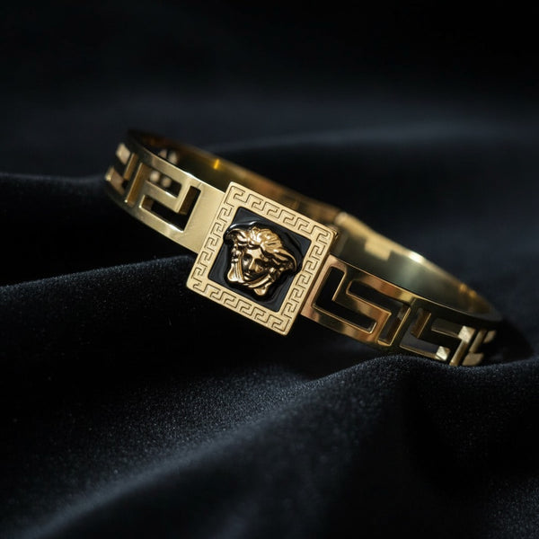 Anti-Tarnish Gold Metal Bracelet ( medival)