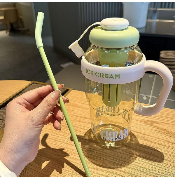 Ice cream theme sipper bottle